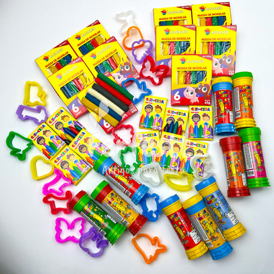 10 Massinha De Modelar + 10 Giz de Cera + 20 Cortador Molde Kit Festa Lembrancinha